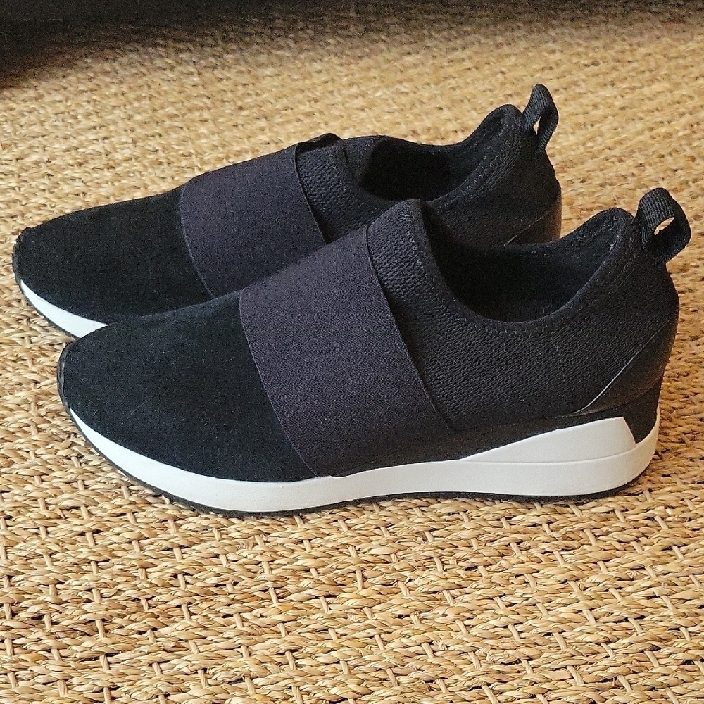 Alfani Black Suede Textile Slip-On Sneakers Size 8.5 Westonn Wedge Step 'N Flex - Picture 2 of 8